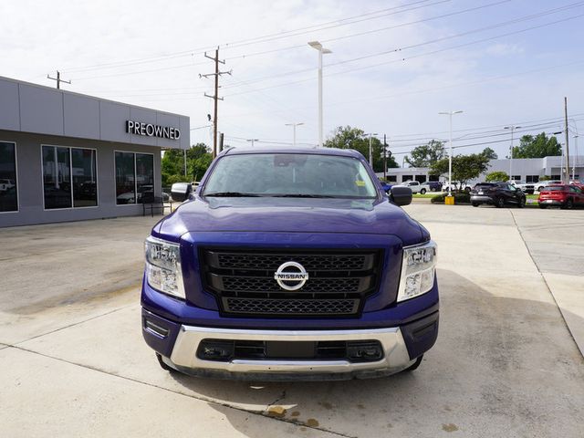 2022 Nissan Titan SV