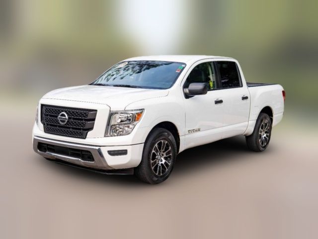 2022 Nissan Titan SV