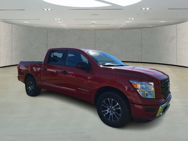 2022 Nissan Titan SV