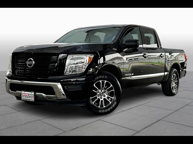 2022 Nissan Titan SV