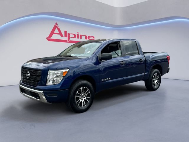 2022 Nissan Titan SV