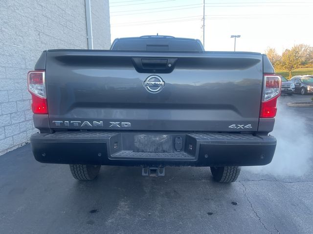 2022 Nissan Titan XD S