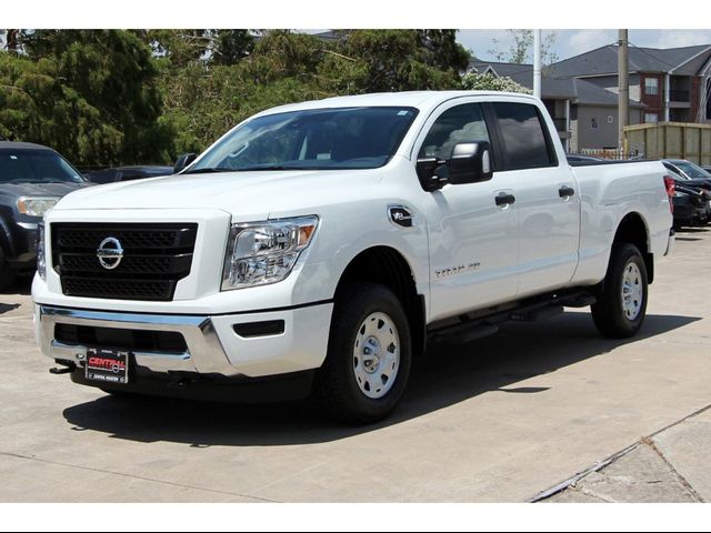 2022 Nissan Titan XD SV