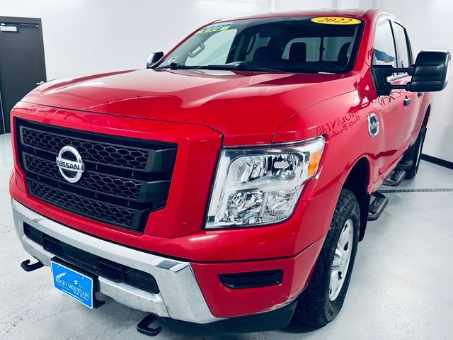 2022 Nissan Titan XD SV