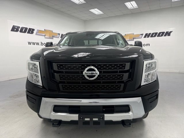 2022 Nissan Titan XD SV