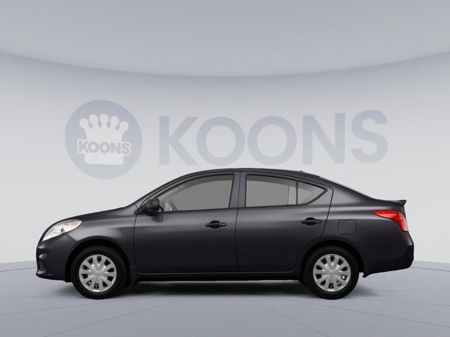 2022 Nissan Versa S