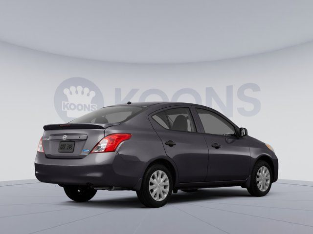 2022 Nissan Versa S