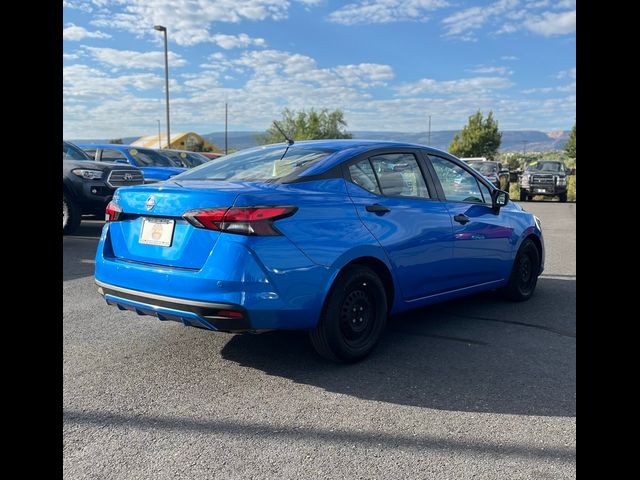 2022 Nissan Versa S