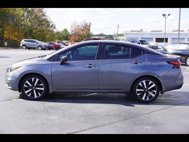 2022 Nissan Versa SR