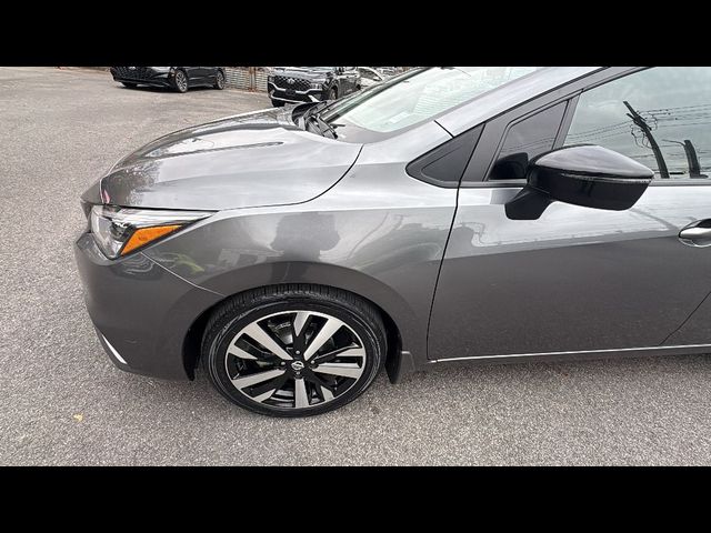 2022 Nissan Versa SR