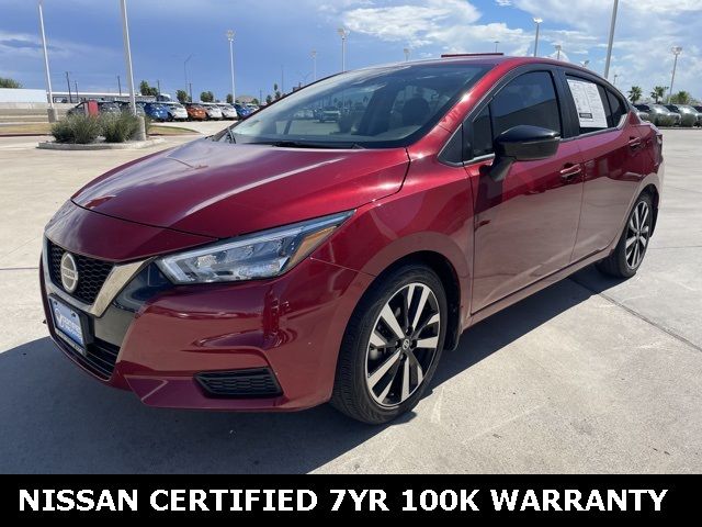 2022 Nissan Versa SR