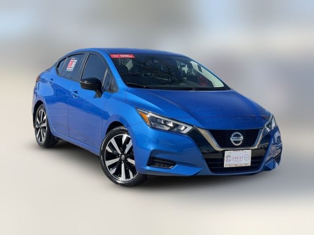 2022 Nissan Versa SR