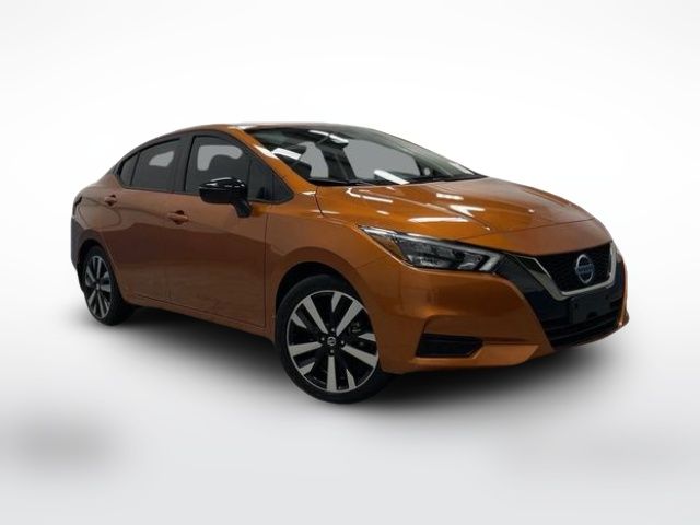 2022 Nissan Versa SR