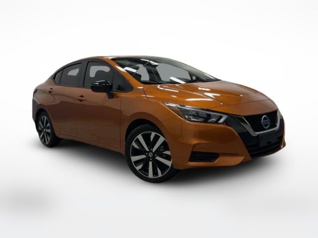 2022 Nissan Versa SR