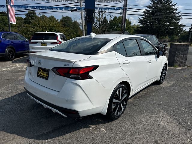 2022 Nissan Versa SR