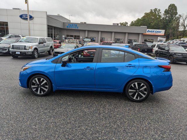 2022 Nissan Versa SR