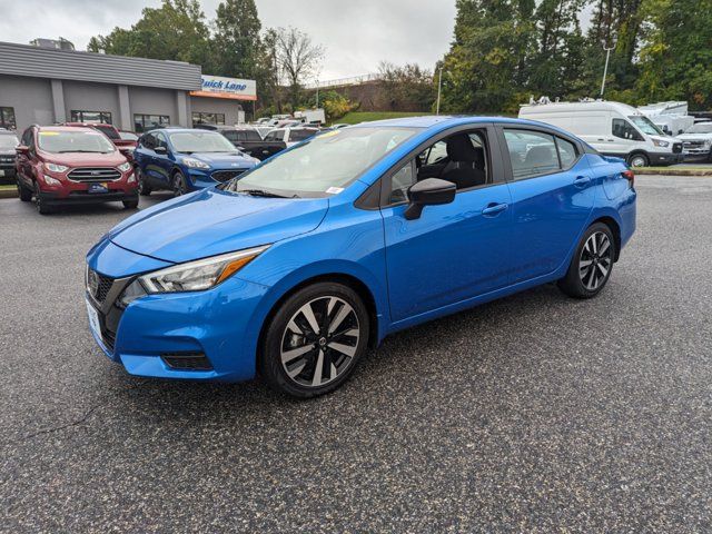 2022 Nissan Versa SR