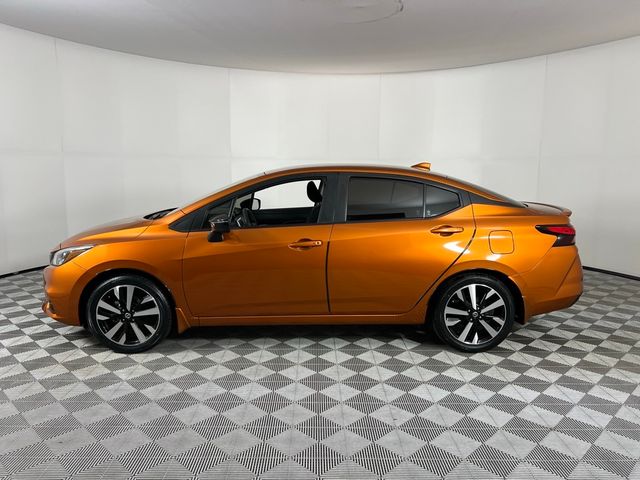 2022 Nissan Versa SR