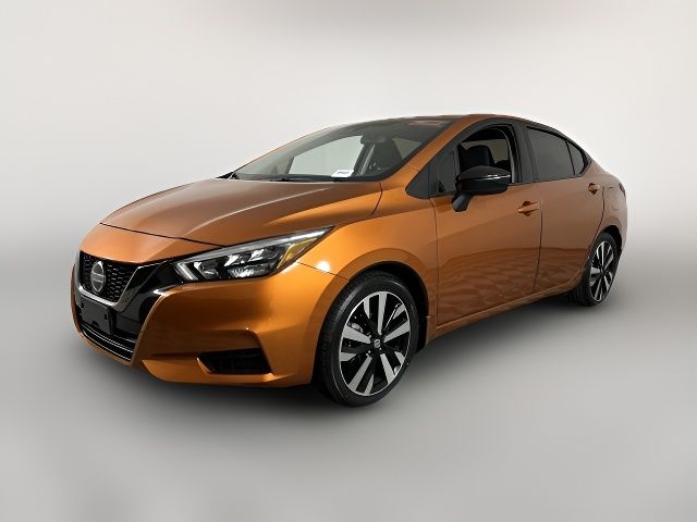 2022 Nissan Versa SR