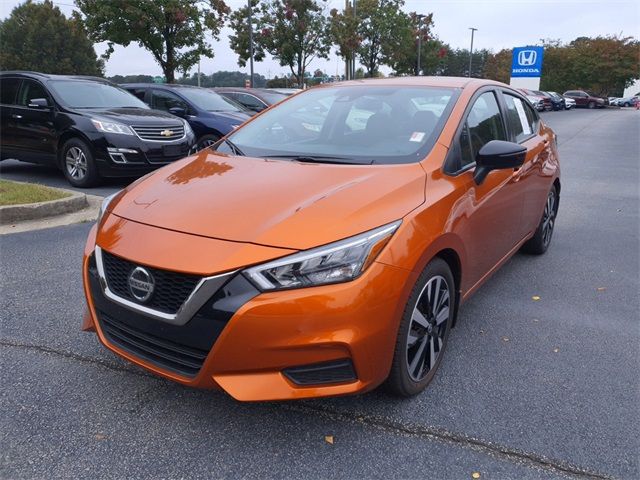 2022 Nissan Versa SR