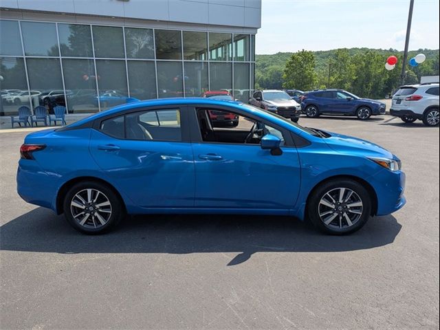 2022 Nissan Versa SV