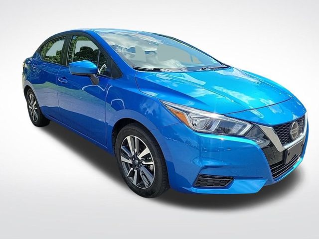 2022 Nissan Versa SV
