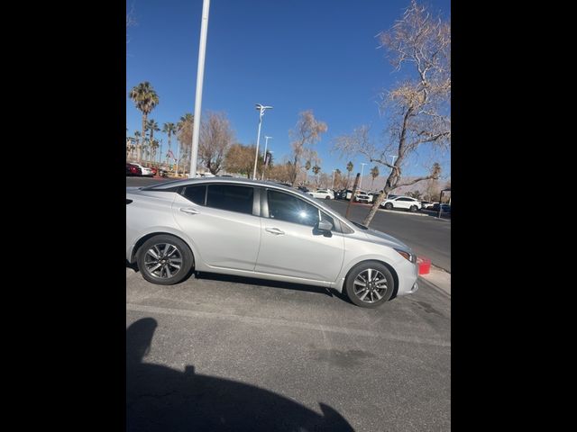 2022 Nissan Versa SV