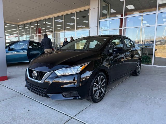 2022 Nissan Versa SV