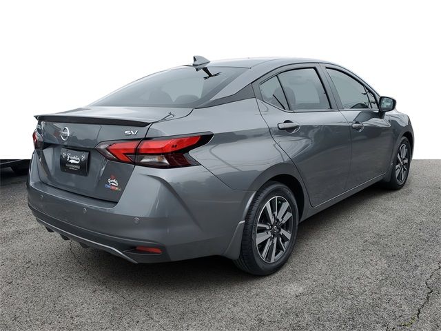 2022 Nissan Versa SV