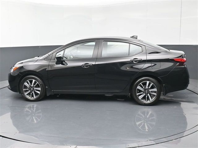 2022 Nissan Versa SV