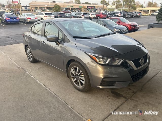 2022 Nissan Versa SV