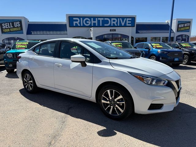 2022 Nissan Versa SV