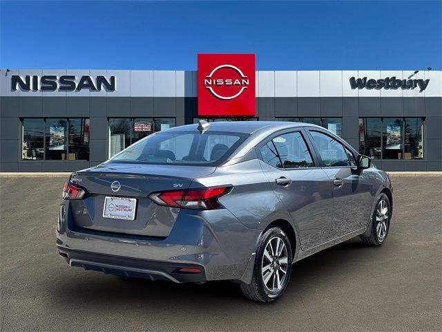 2022 Nissan Versa SV