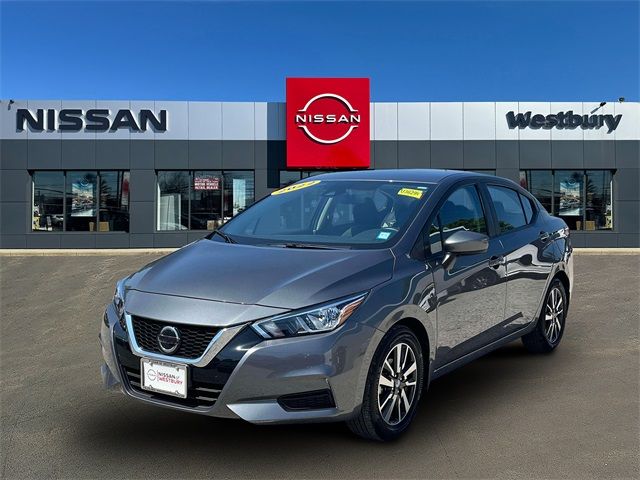 2022 Nissan Versa SV