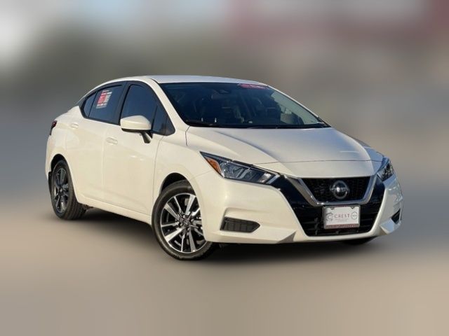 2022 Nissan Versa SV