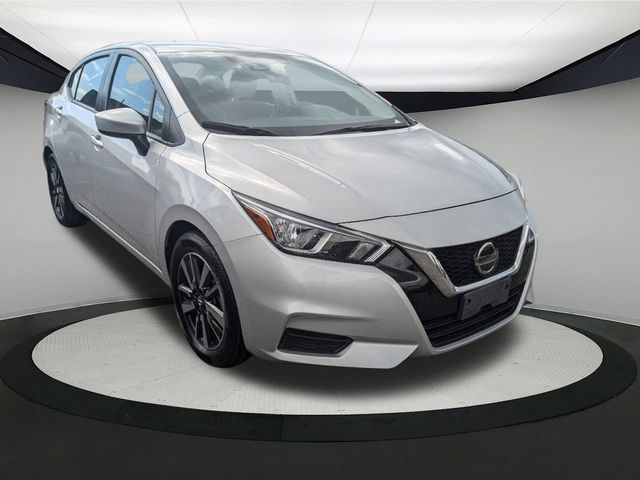 2022 Nissan Versa SV