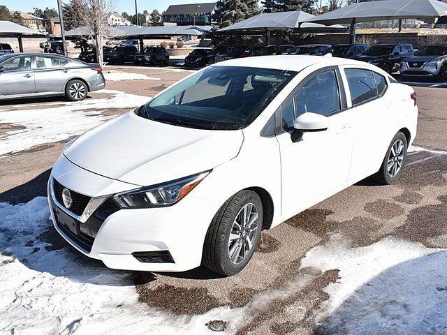 2022 Nissan Versa SV