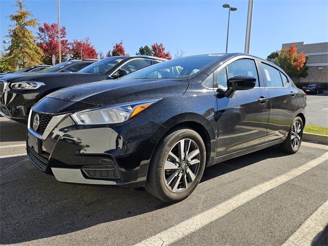 2022 Nissan Versa SV