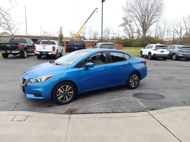 2022 Nissan Versa SV