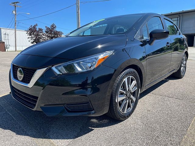 2022 Nissan Versa SV