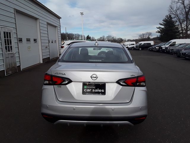 2022 Nissan Versa SV