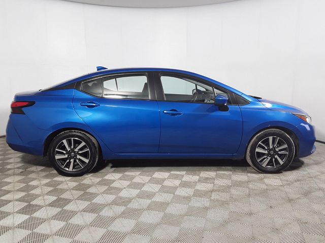 2022 Nissan Versa SV