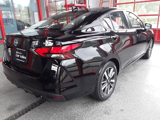 2022 Nissan Versa SV