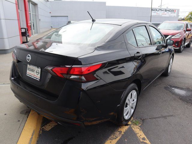 2022 Nissan Versa S