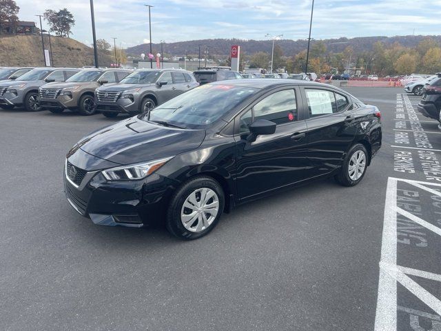 2022 Nissan Versa S