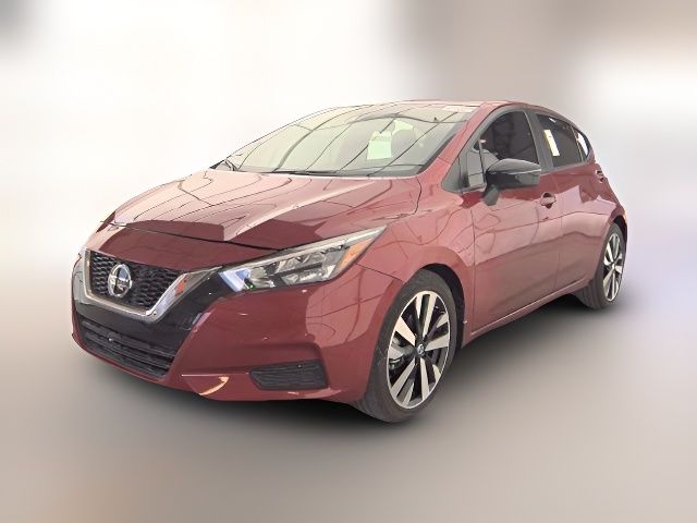 2022 Nissan Versa SR