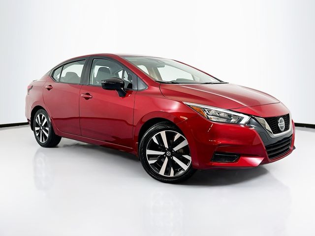 2022 Nissan Versa SR