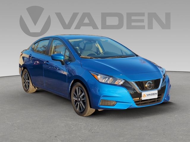 2022 Nissan Versa SV