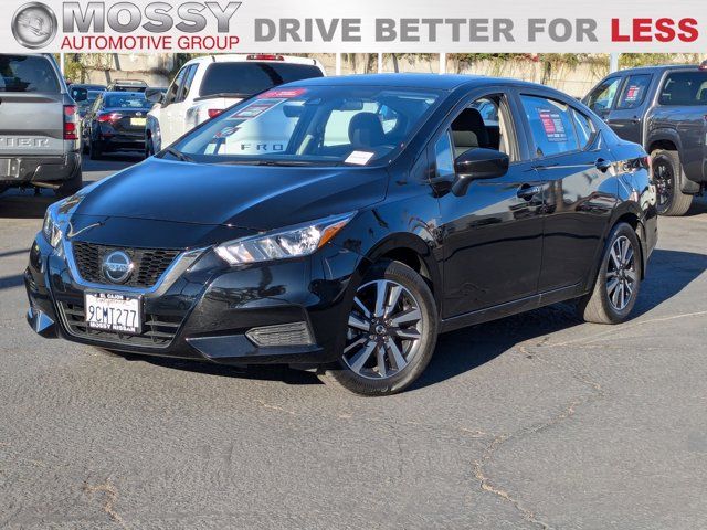 2022 Nissan Versa SV