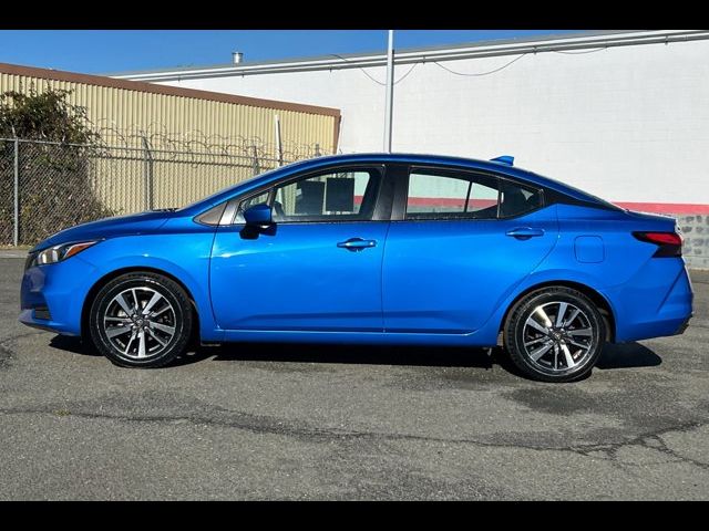 2022 Nissan Versa SV